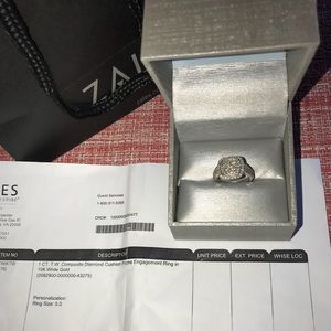 1 CT 10k engagement ring less then a year old